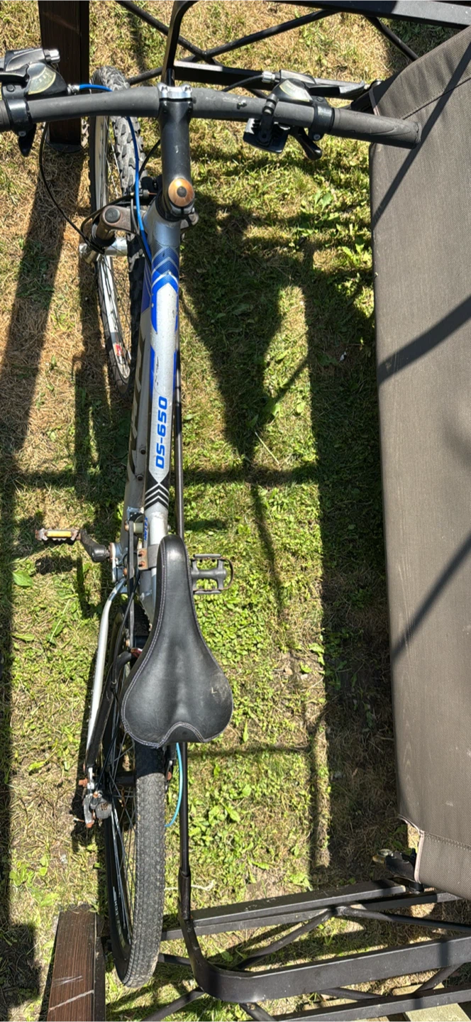 CCM DS-650 Mountain Bike - photo 3