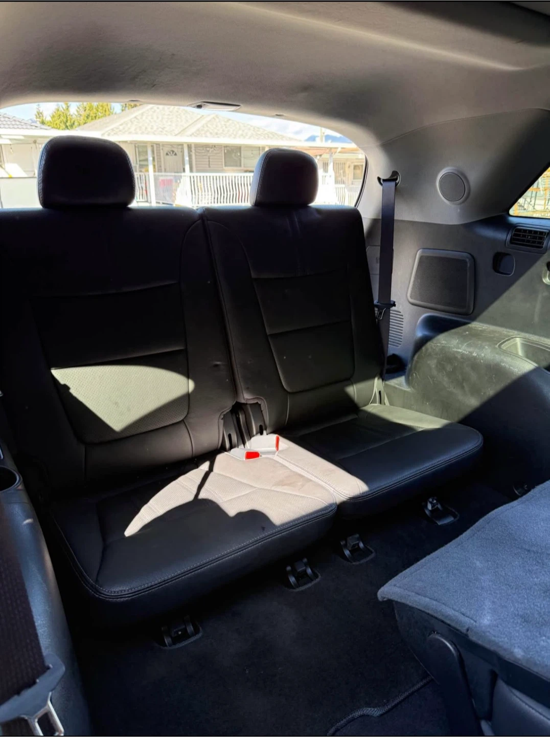 Car Interior with Heated Seats and Sunroof - photo 3