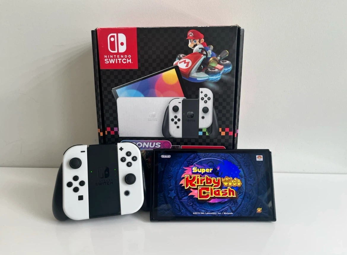 Nintendo Switch Mario Kart 8 Deluxe Bundle - photo 3