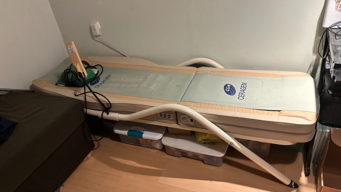 Ceragem Massage Bed