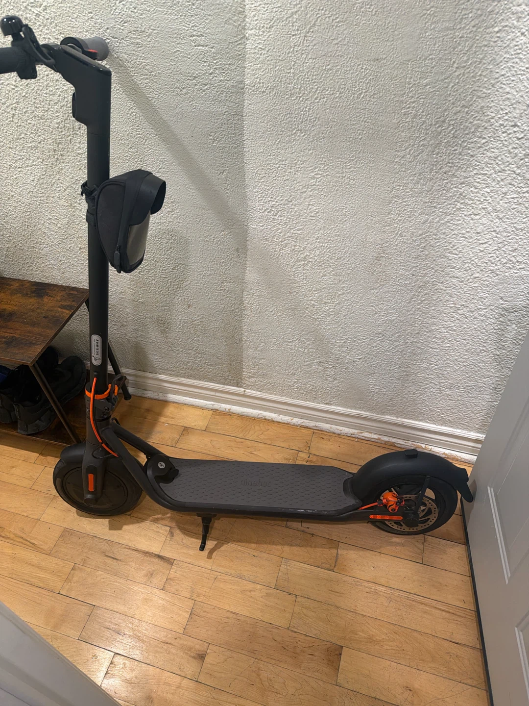 Ninebot Electric Scooter F40 400$ - photo 2