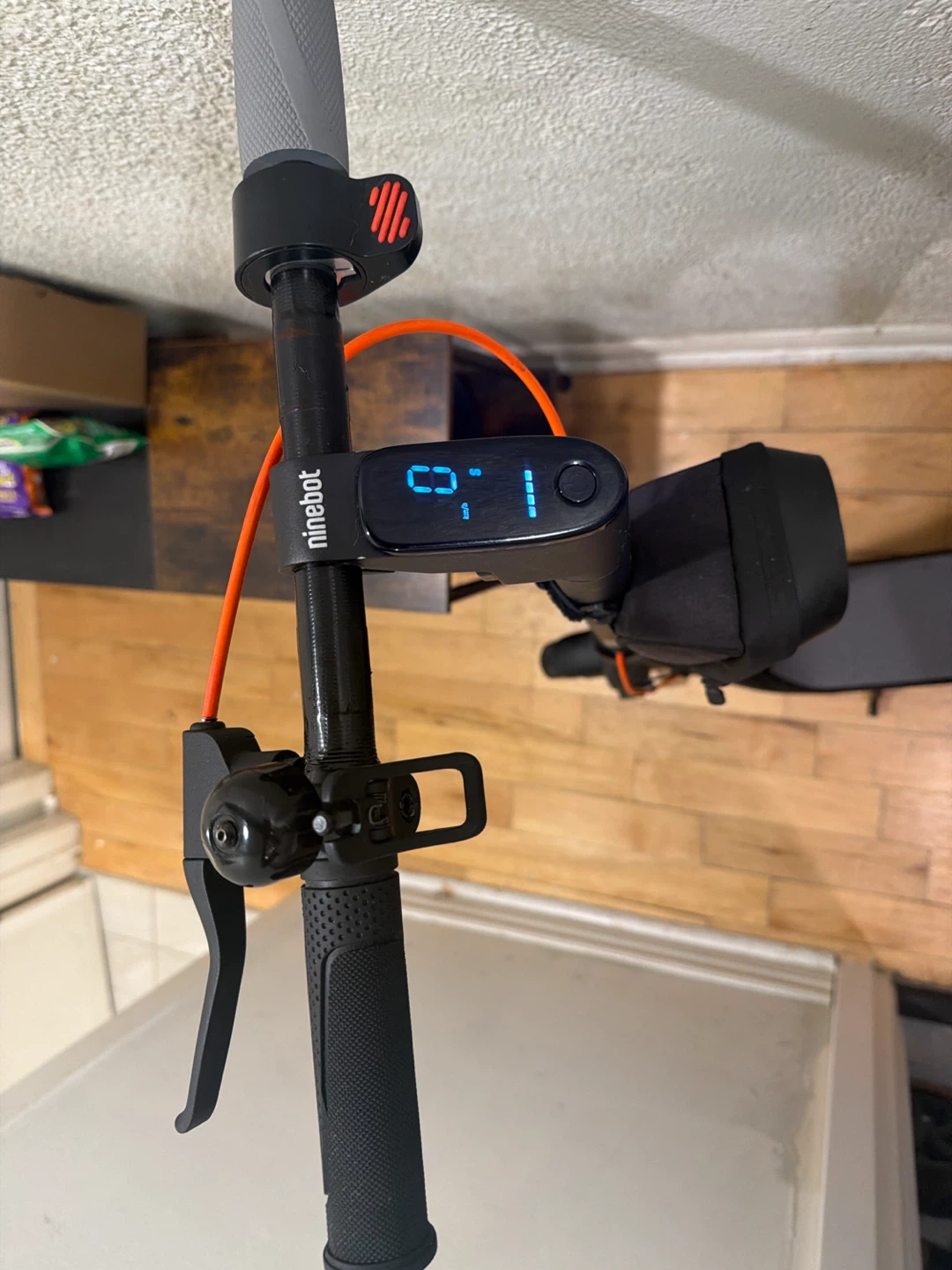 Ninebot Electric Scooter F40 400$ - photo 3