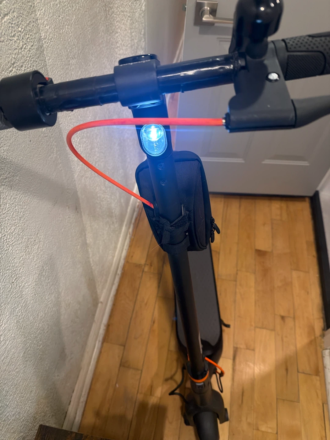 Ninebot Electric Scooter F40 400$ - photo 4