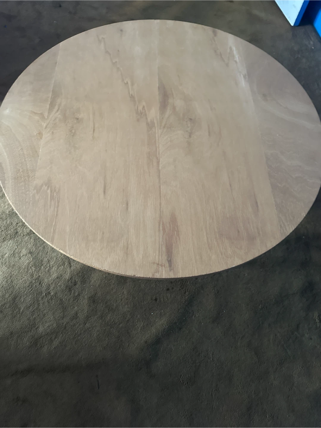 Round Wooden Coffee Table - photo 2