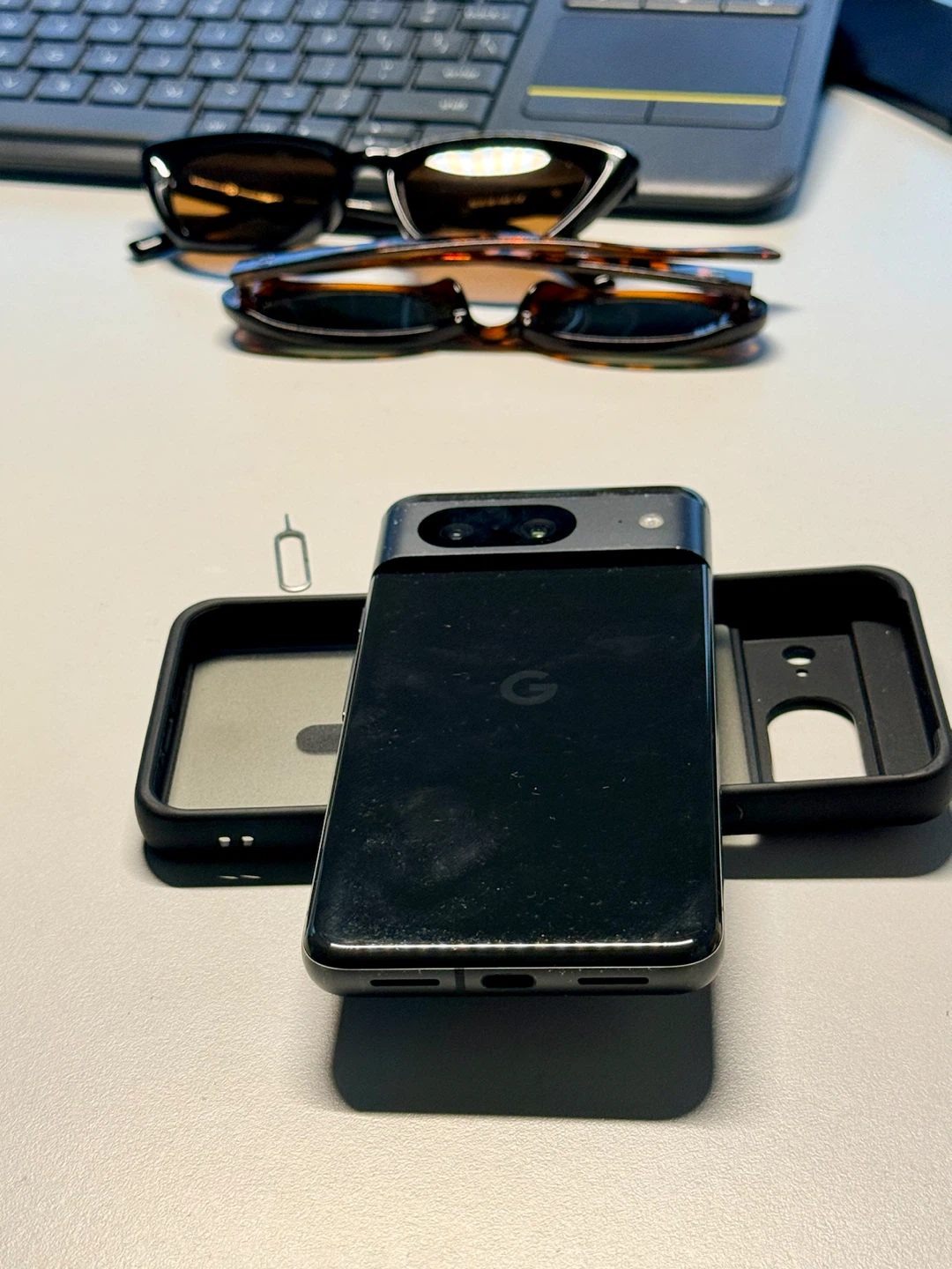 Google Pixel 8 Smartphone - photo 3