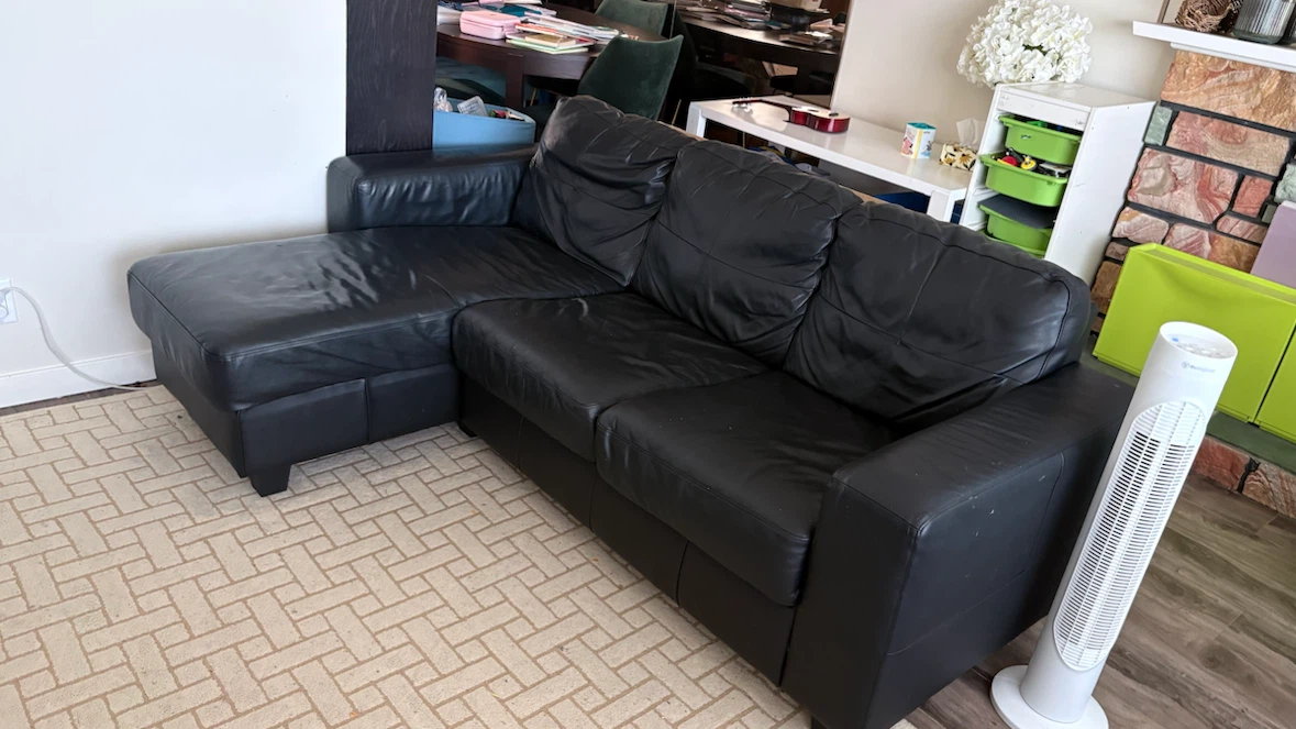$200 Blk leather L shape couch - photo 2