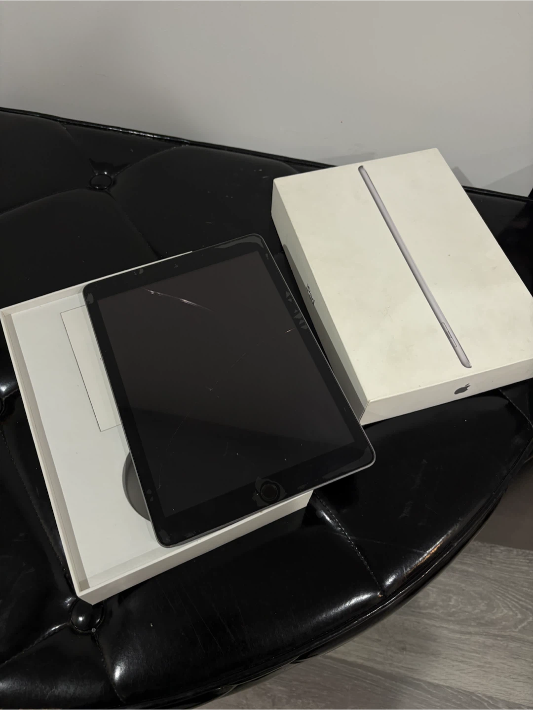 Apple iPad (6th Gen) Wi-Fi 128GB Space Gray - photo 2