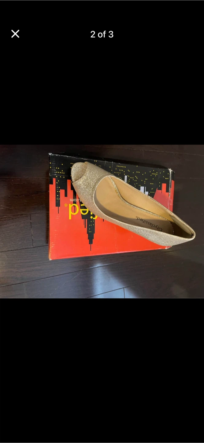 City Classified Gold Glitter Peep-Toe Heels - Size 7.5 - photo 2