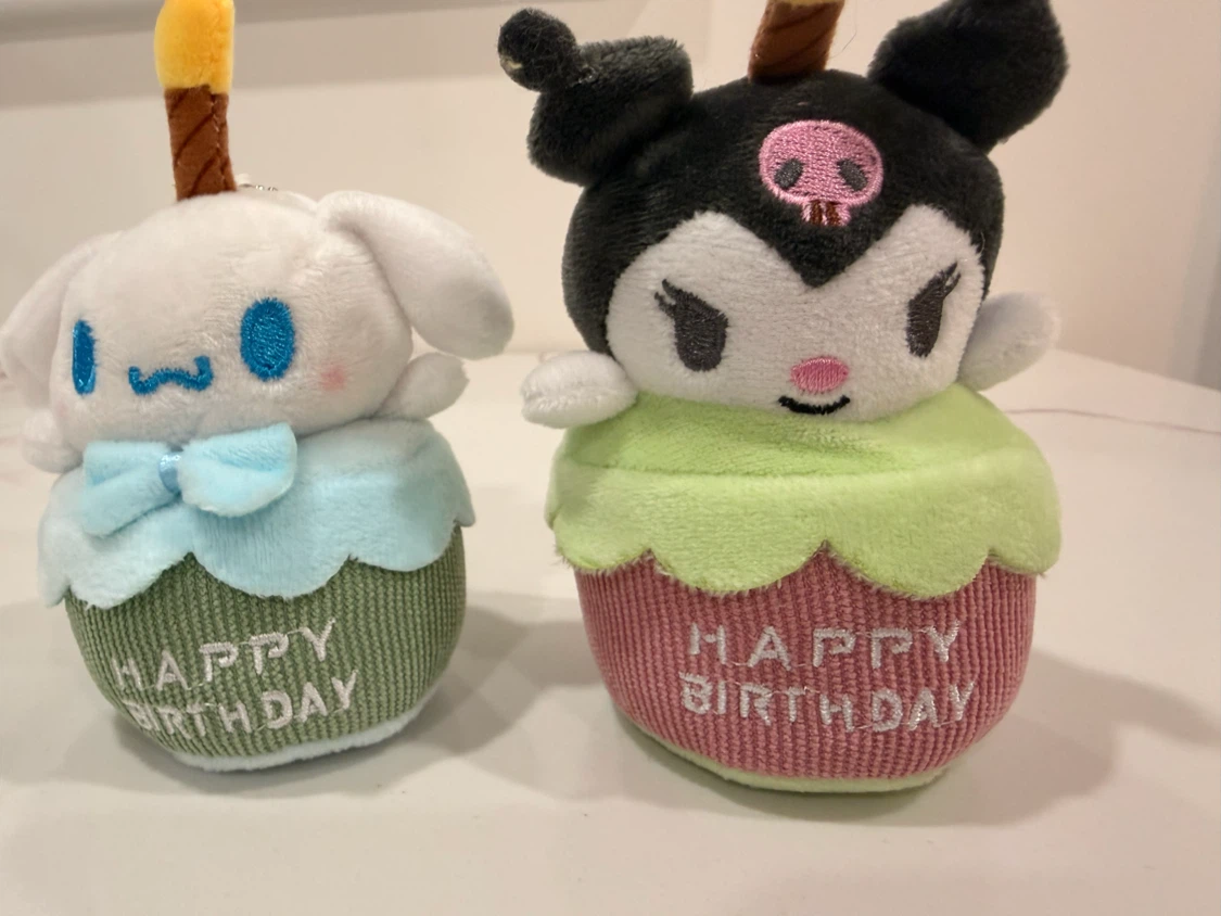 Sanrio Happy Birthday Plush Keychain Set (Kuromi & Cinnamoroll)
