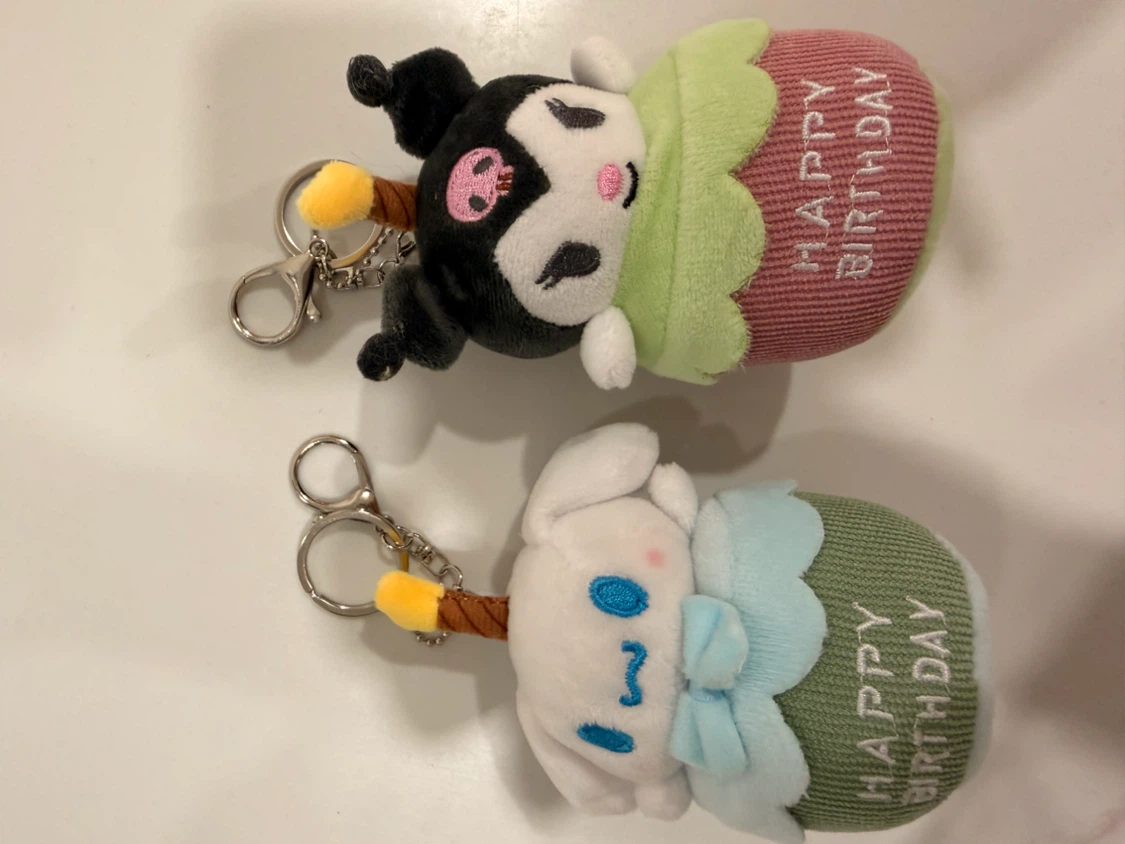 Sanrio Happy Birthday Plush Keychain Set (Kuromi & Cinnamoroll) - photo 2