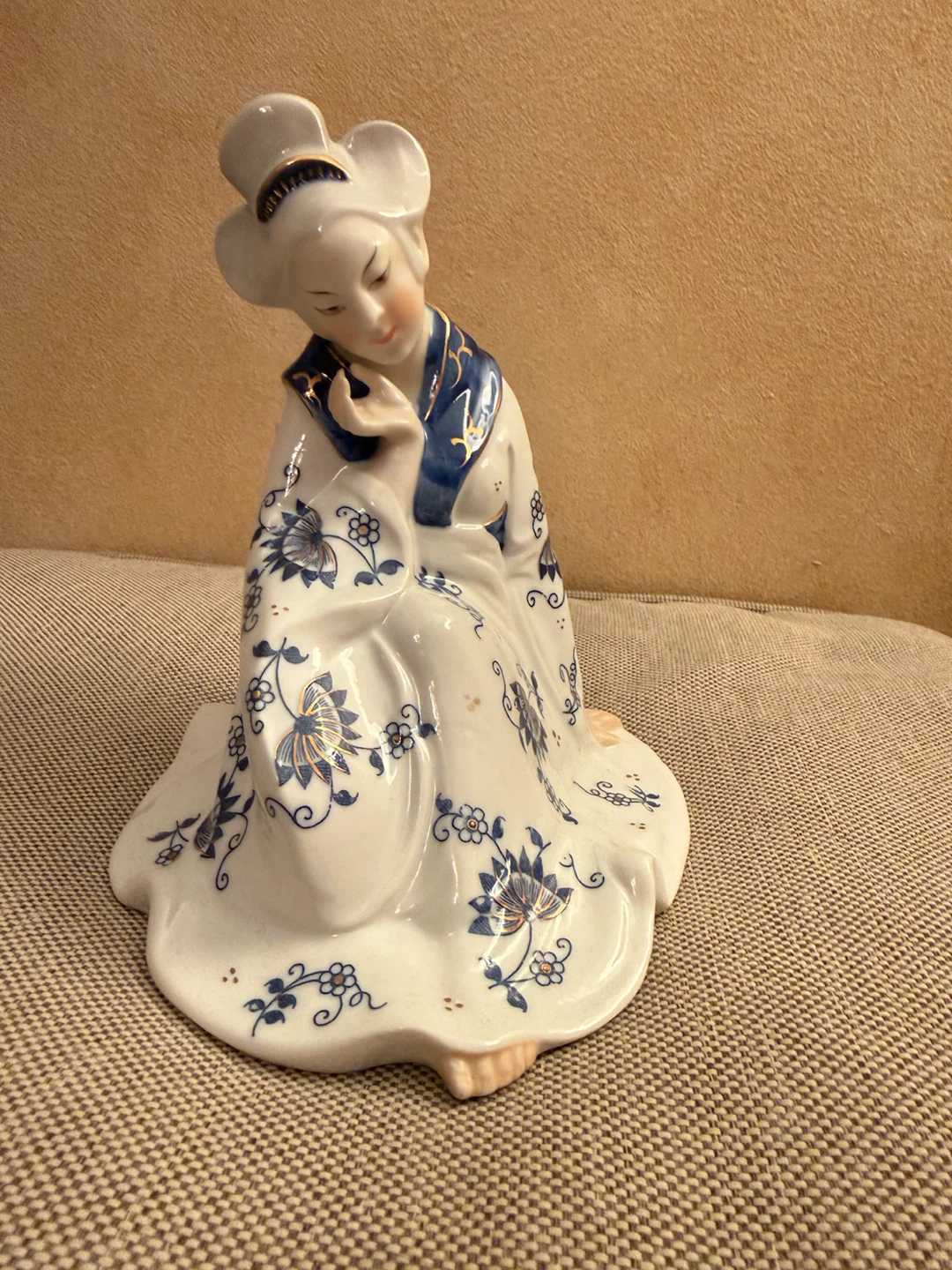 Vienna Woods Fine China Figurine - Woman in Kimono