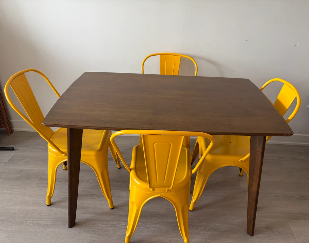 Modern Dining Table Set – Table + 4 Chairs - photo 2