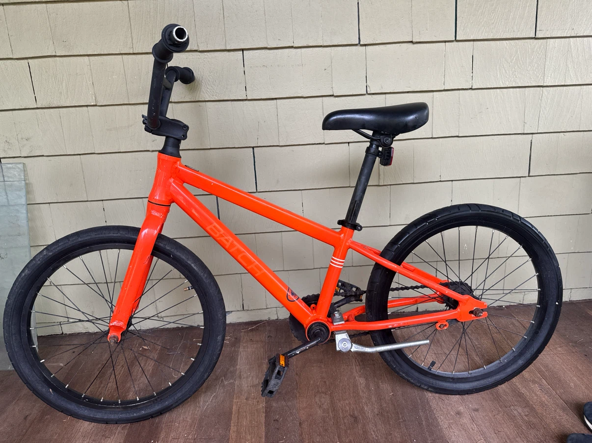 Orange BMX Bike from Ridgewood Bike Shops Exclusive Design. - photo 4