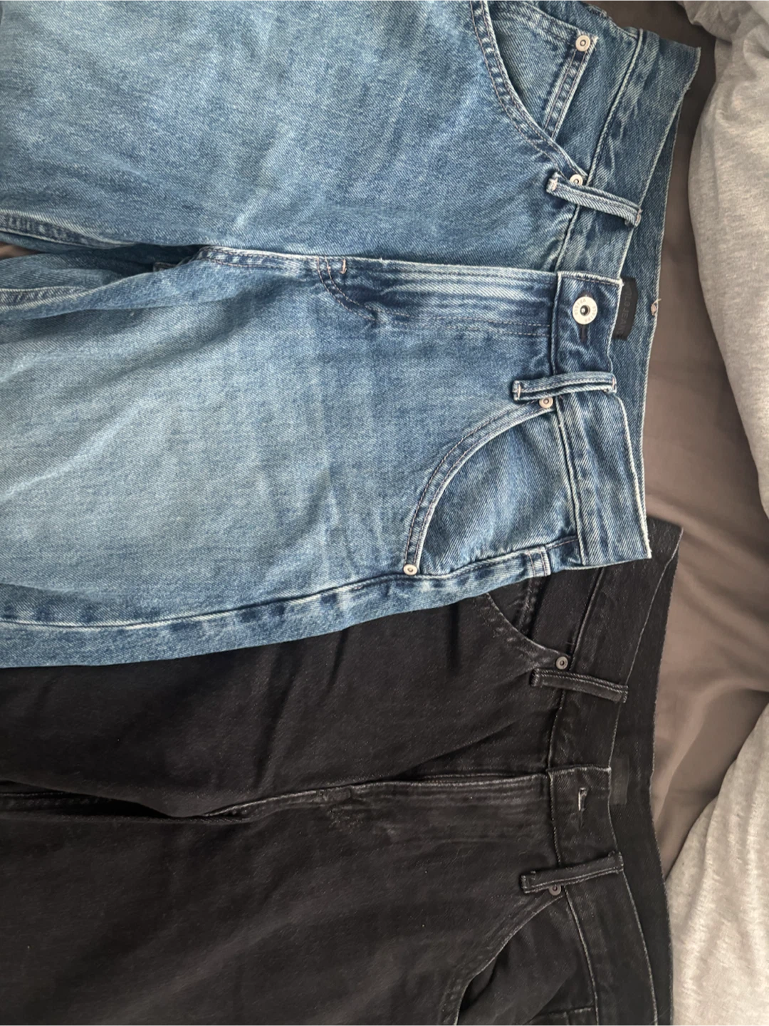 UNIQLO Baggy Jeans