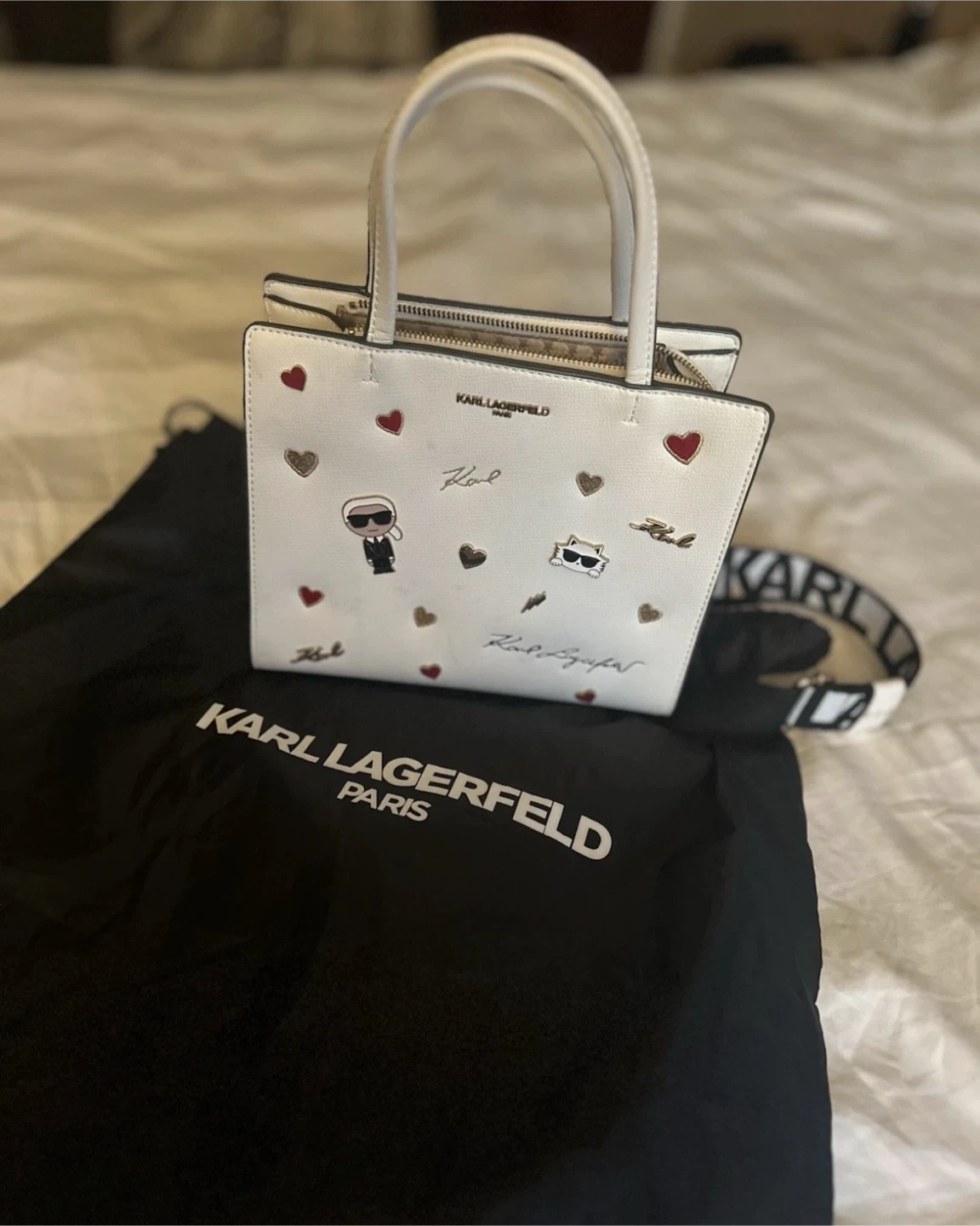 Karl Lagerfeld Paris White Tote Bag with Charms - photo 2