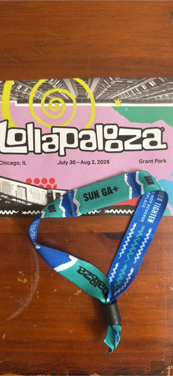 Lollapalooza Sunday GA+ Wristband
