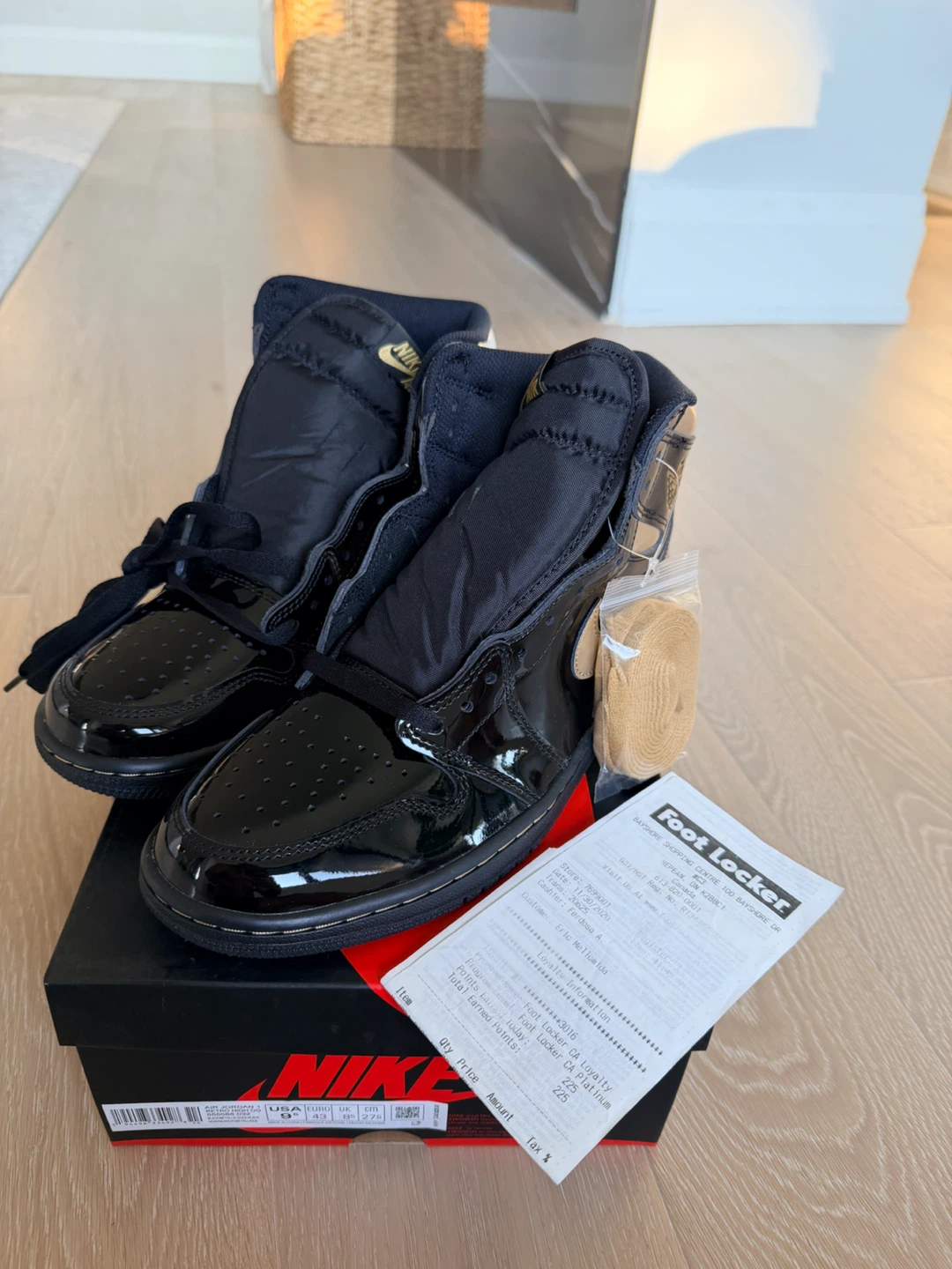 Nike Air Jordan 1 Retro High OG Black Metallic Gold Sneakers - photo 2