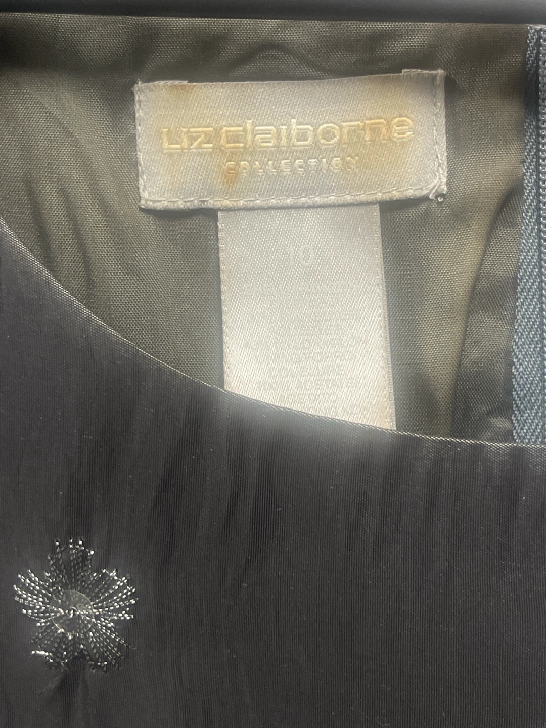 Liz Claiborne Collection Embroidered Top - photo 2