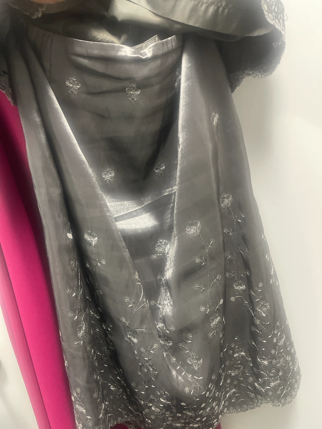 Liz Claiborne Collection Embroidered Top - photo 3
