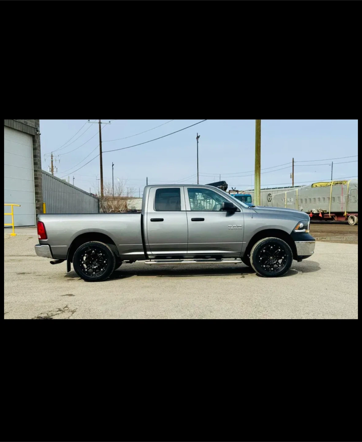 Dodge ram 1500 152k KM V6 engine price ony 13500 2013 model