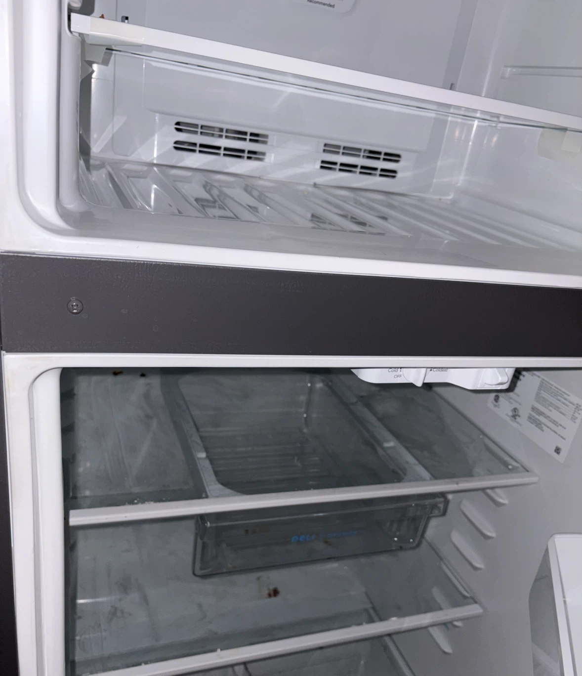 Frigidaire Refrigerator still in packing as in pic - photo 5