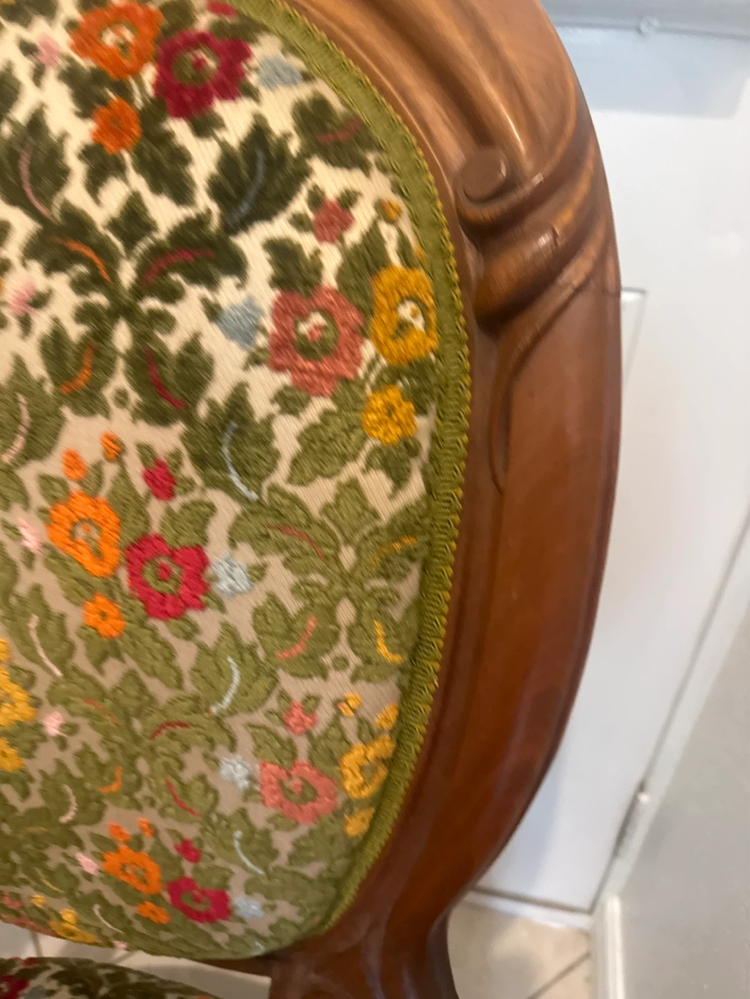 Vintage Accent Chair Floral Upholstery Wood Frame - photo 5