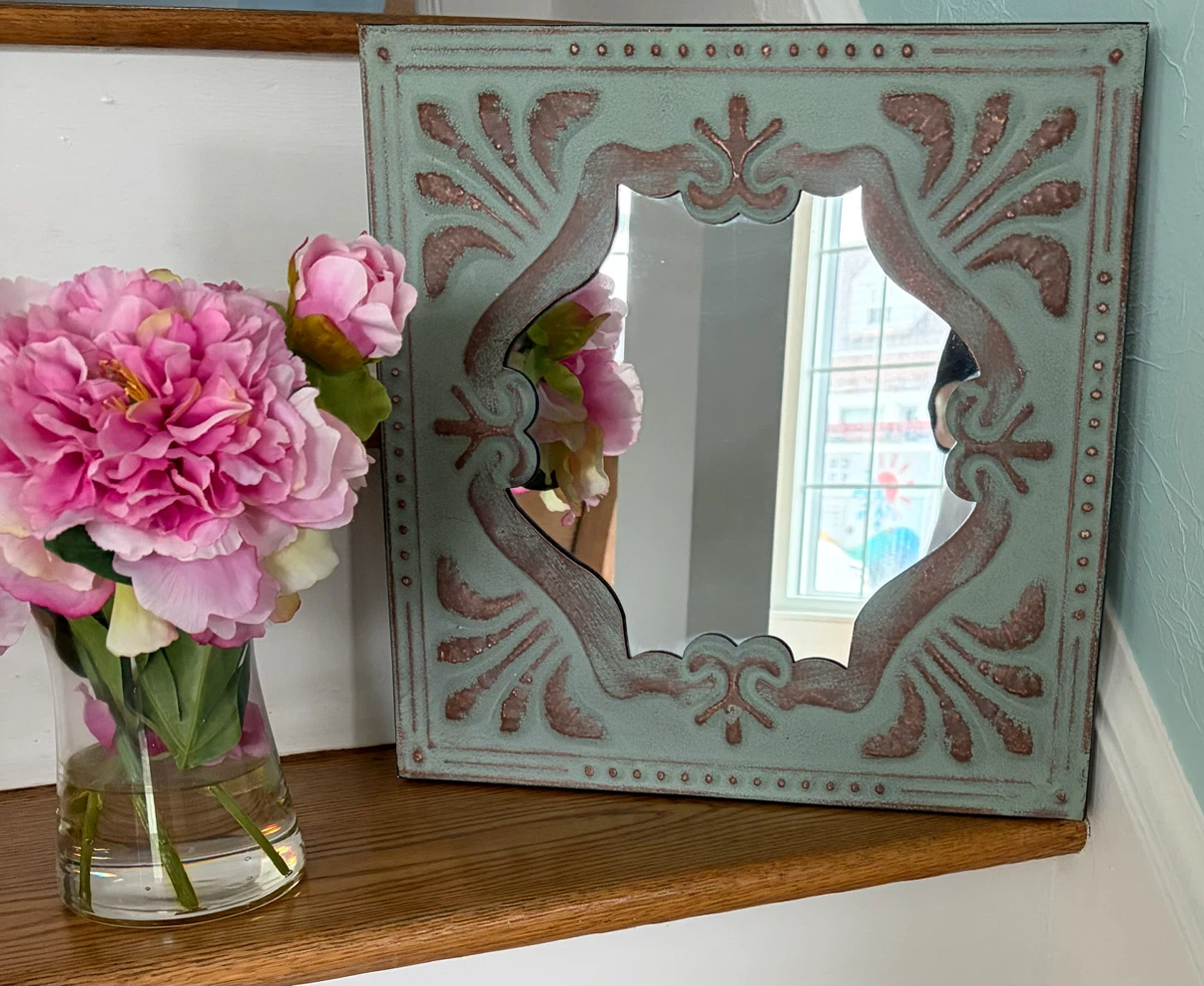 CUTE SQUARE MIRROR