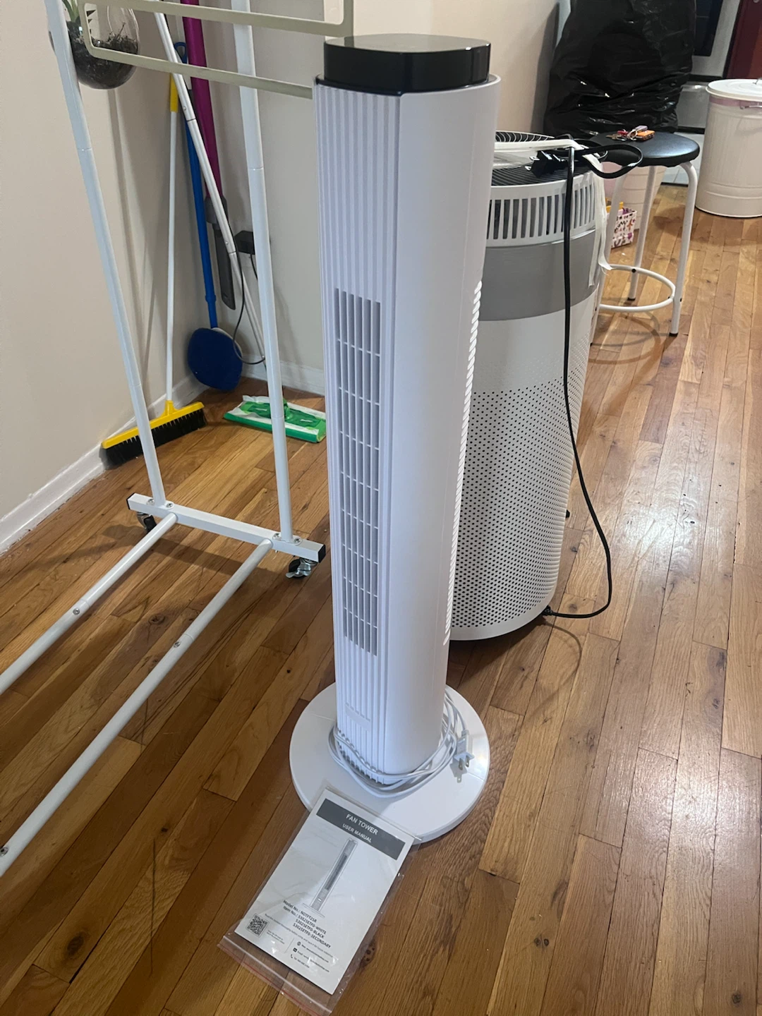 White Tower Fan with Remote - photo 2