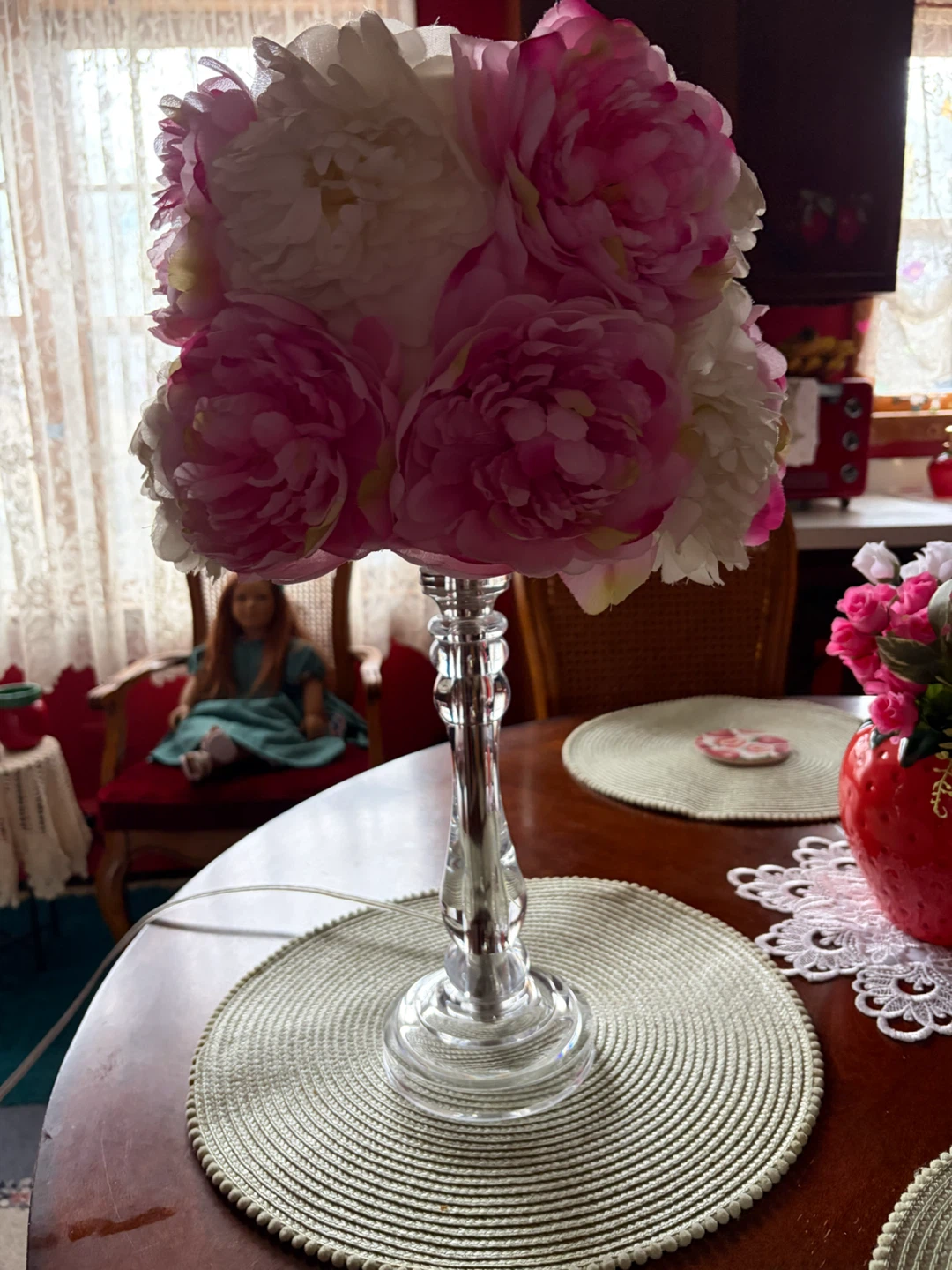 Floral Table Lamp with Glass Base