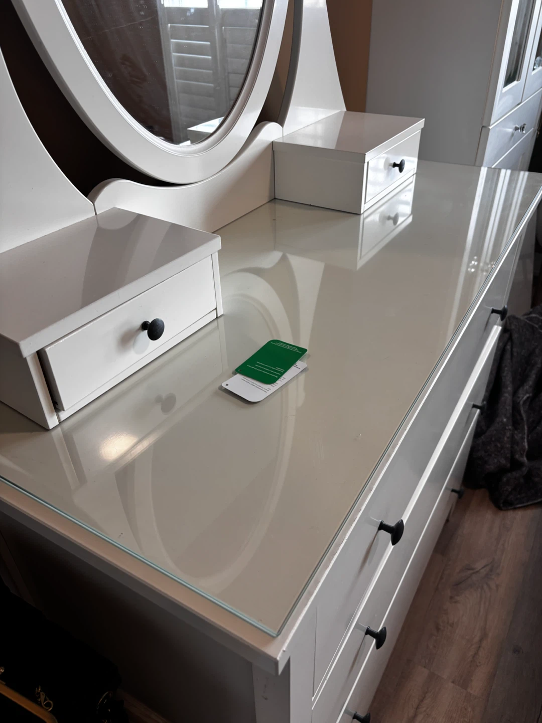 IKEA Hemnes Dresser W Mirror//Amazing condition - photo 4