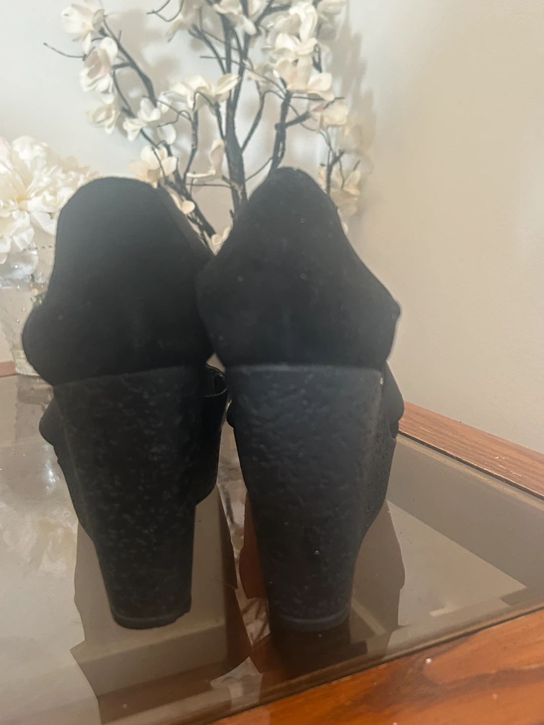 Black Suede Wedge Sandals - photo 3