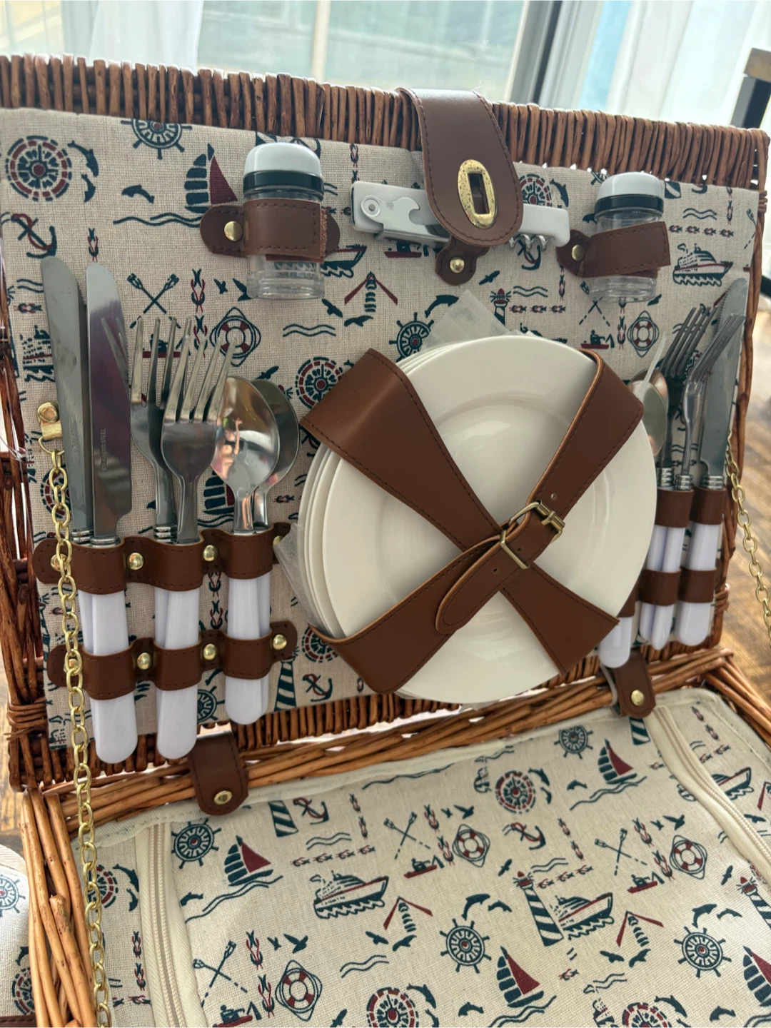 Picnic Basket with Extra Large Blanket and Utensils - photo 4