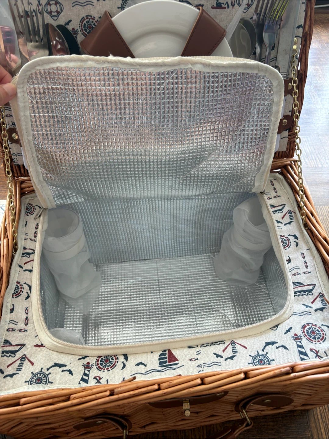 Picnic Basket with Extra Large Blanket and Utensils - photo 5
