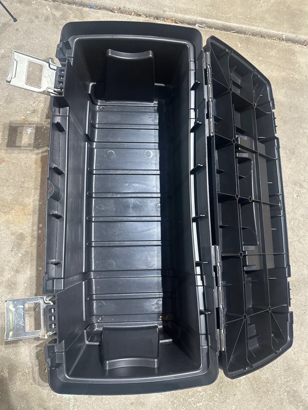 Husky 24-in Tool Box with Metal Handle - photo 3