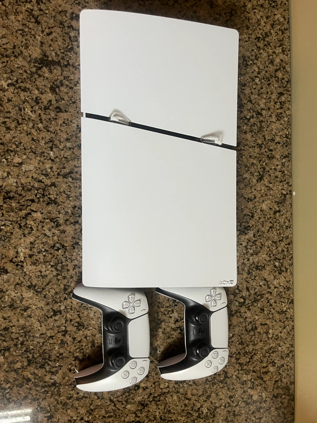 PS5 Slim 1TB Bundle – Like New - photo 3