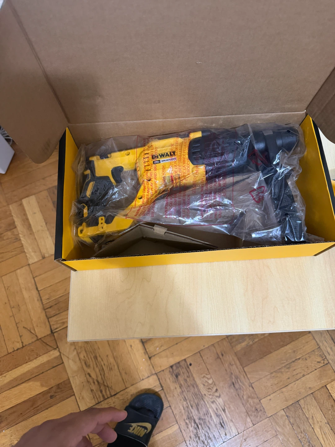 New DeWALT 20V Brushless SDS Rotary Hammer Kit: 100% Original - photo 3