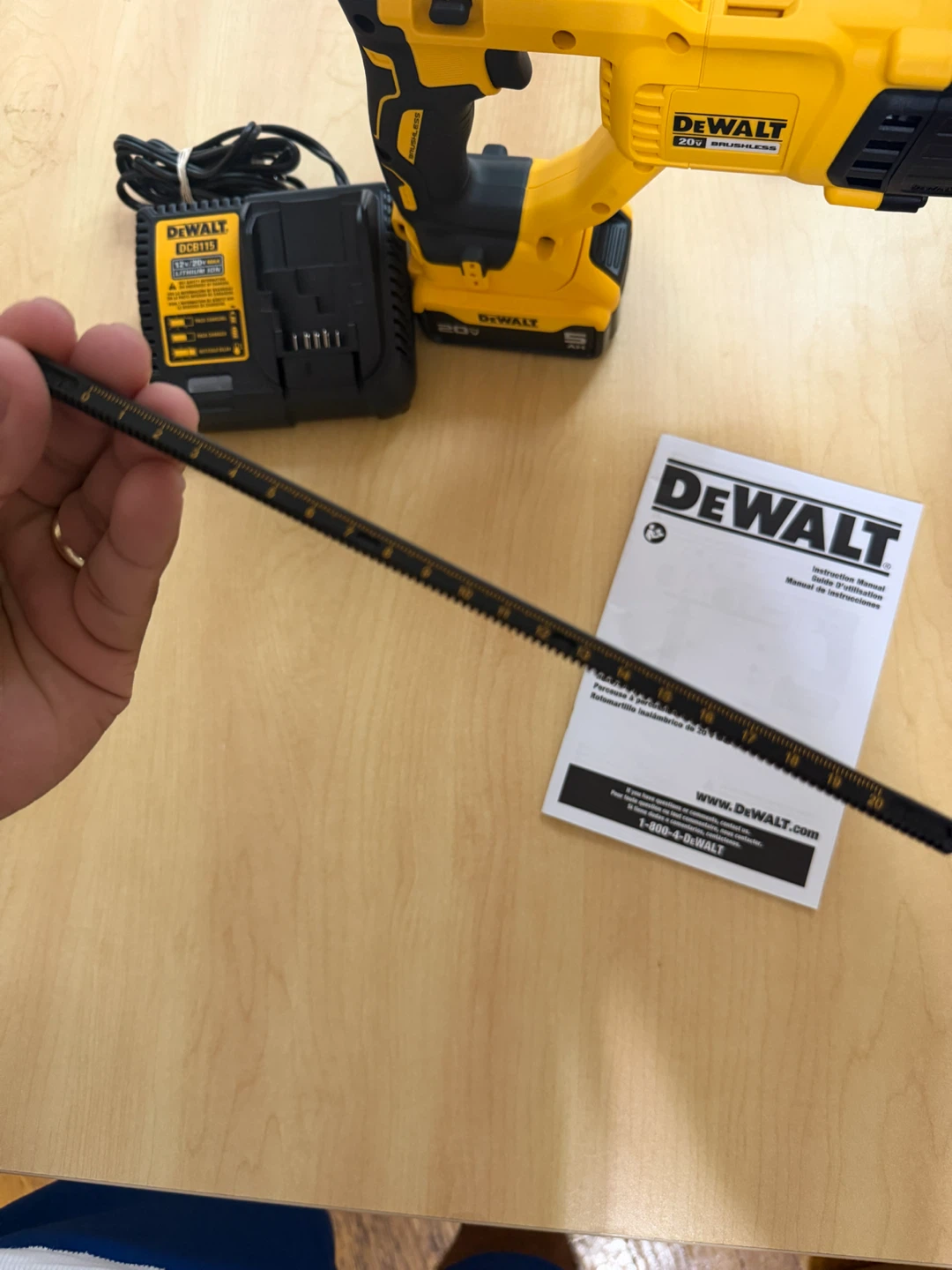 New DeWALT 20V Brushless SDS Rotary Hammer Kit: 100% Original - photo 4