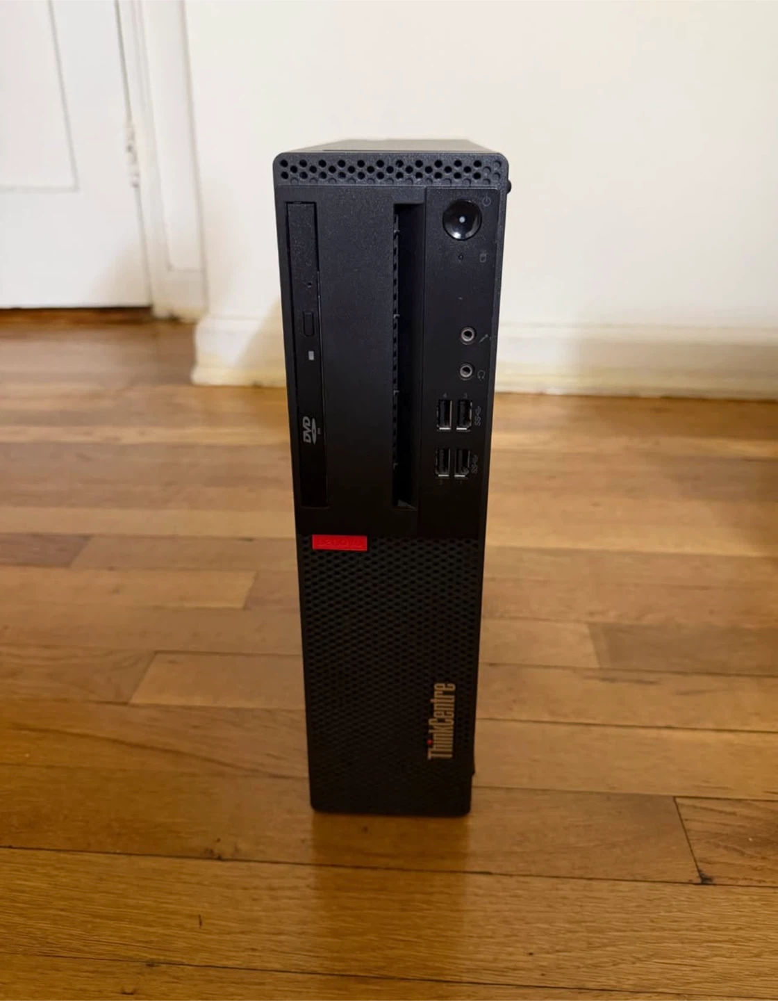 I5-7th gen. Lenovo ThinkCentre Desktop Computer