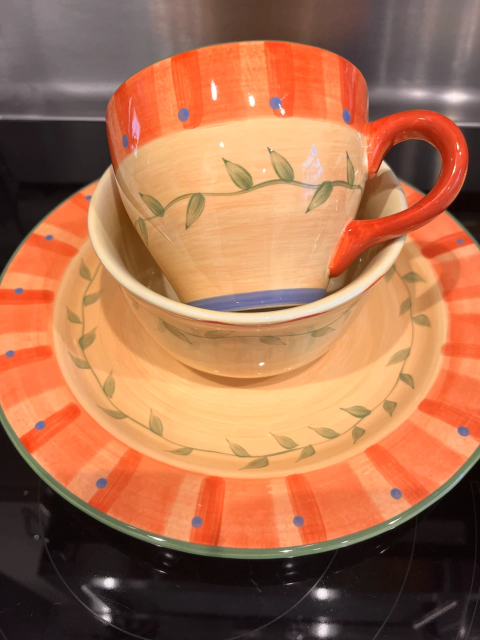 Hand-Painted German Ceramic Dinnerware Set - photo 4