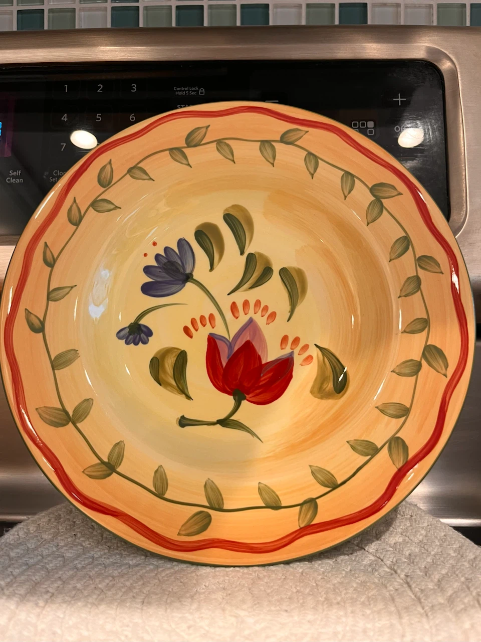 Hand-Painted German Ceramic Dinnerware Set - photo 5