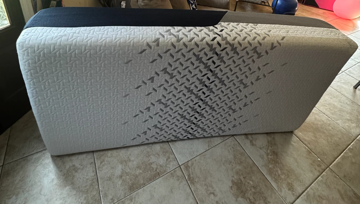 Nectar Luxe Memory Foam, Twin XL, Like New, Excellent Condition