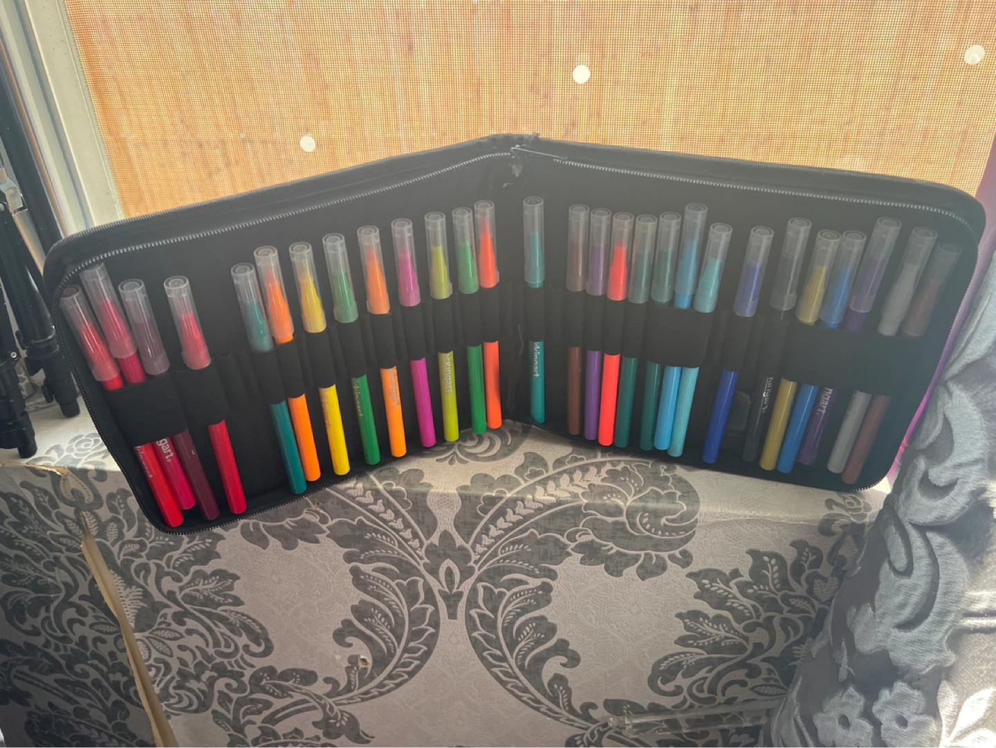 YOTINO Art Markers Set