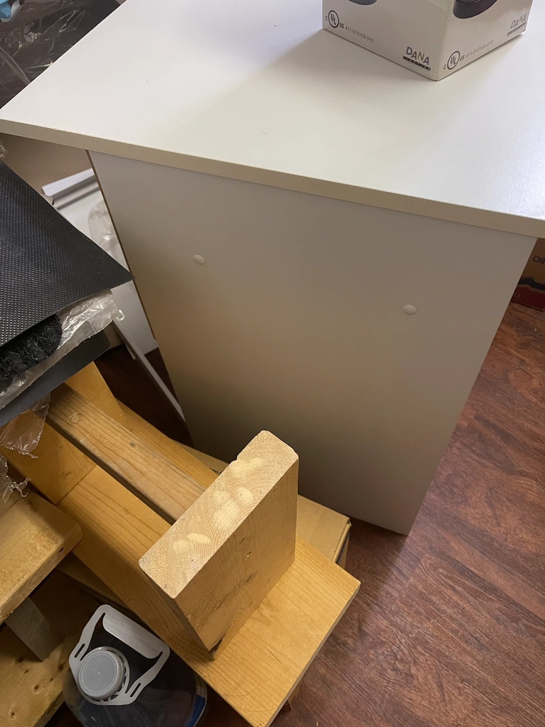 White Desk with Drawer like new - photo 3