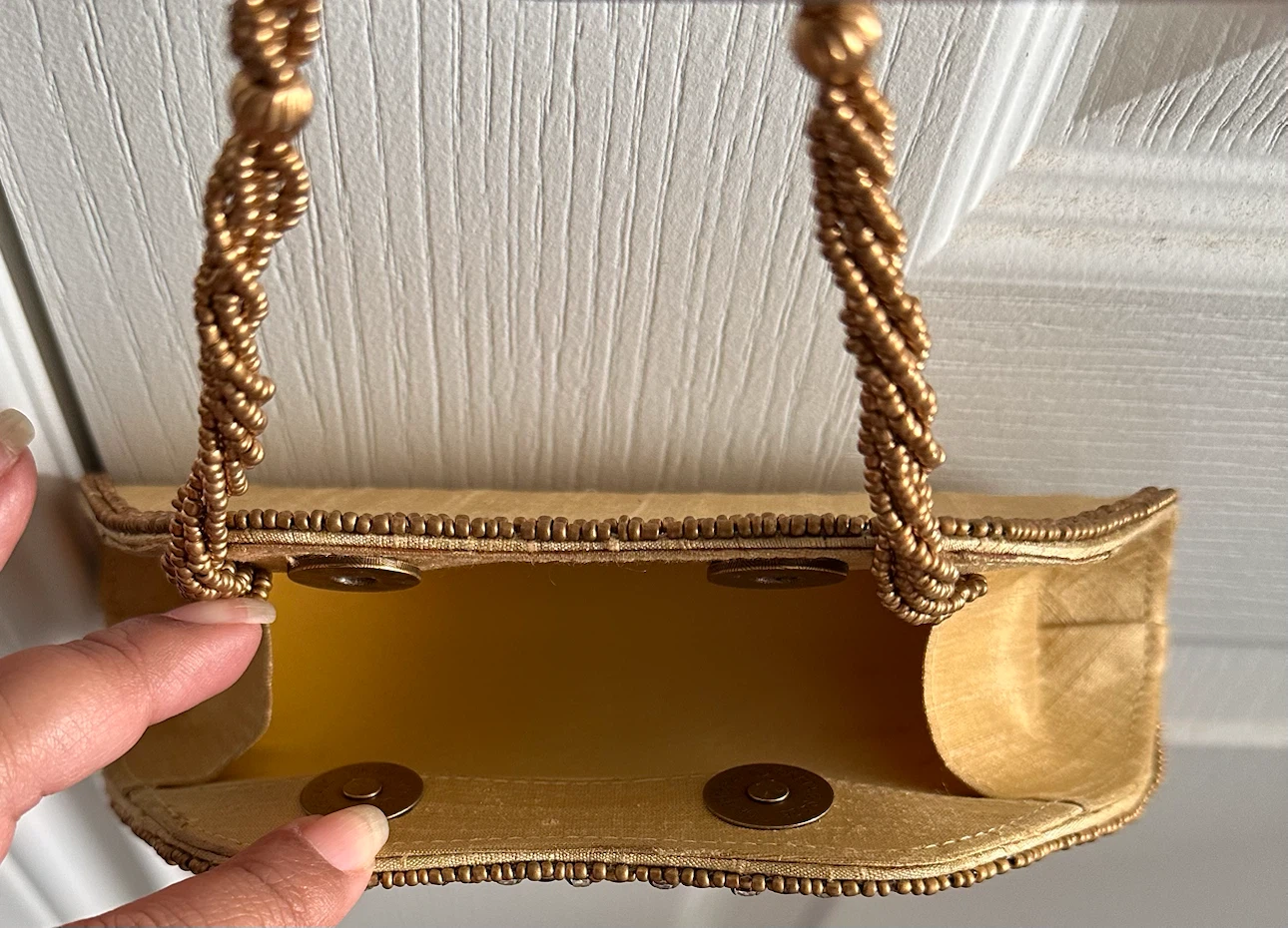 Brand new Gold Beaded Evening Clutch - photo 4