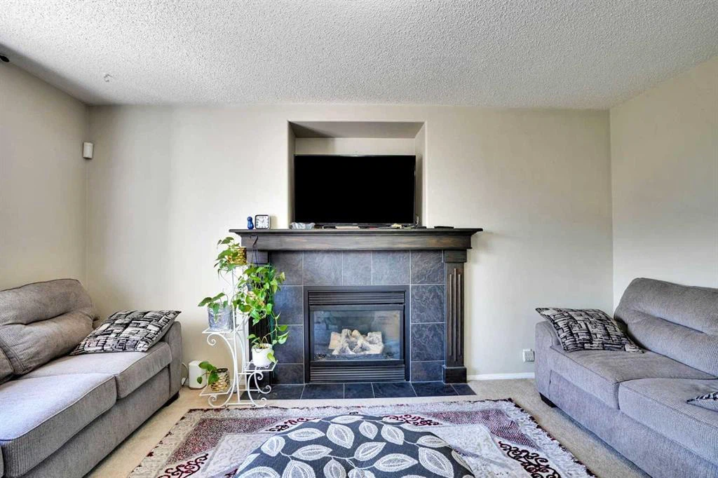 Two-storey house with garage for sale - photo 5