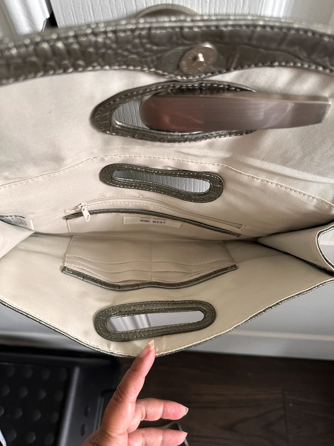 Nine West Metallic Crocodile Clutch Bag - photo 4