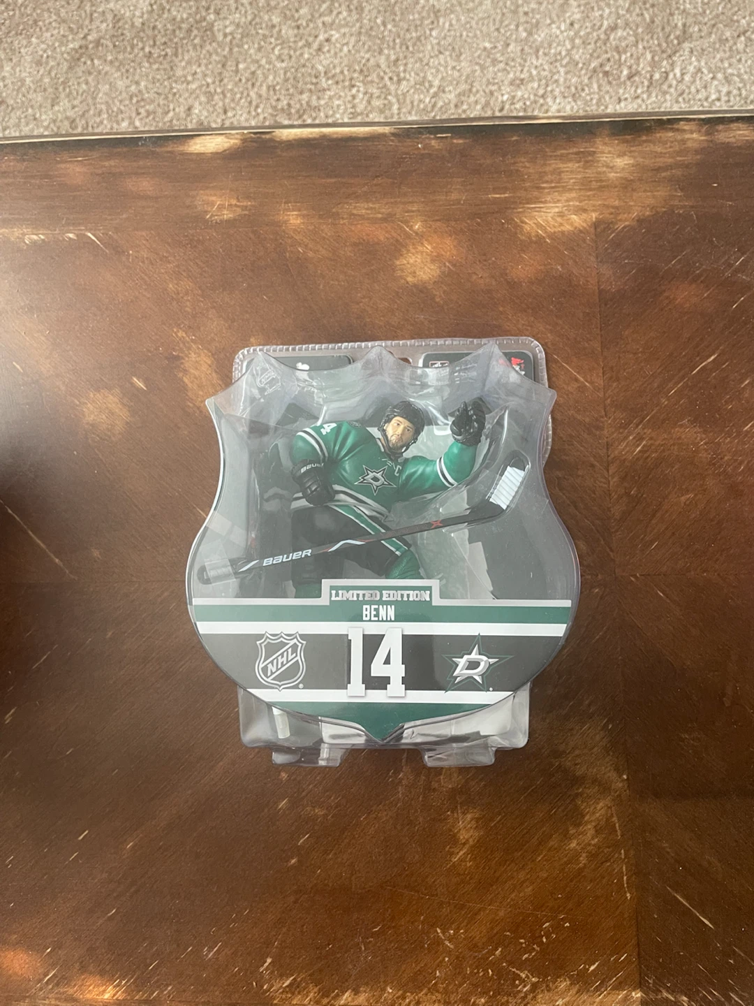 NHL Hockey Player Figurines - photo 3