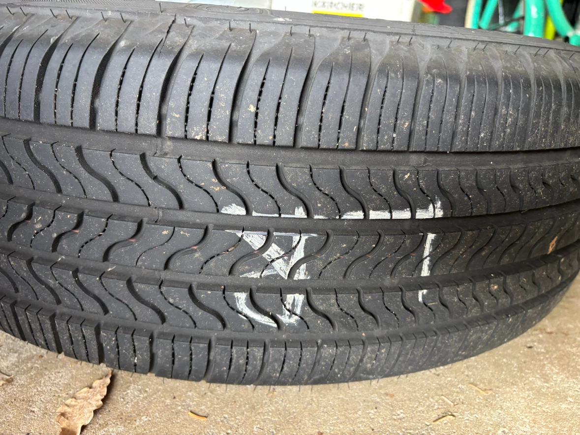 Dodge Caravan All Season Tires with Rims - photo 2