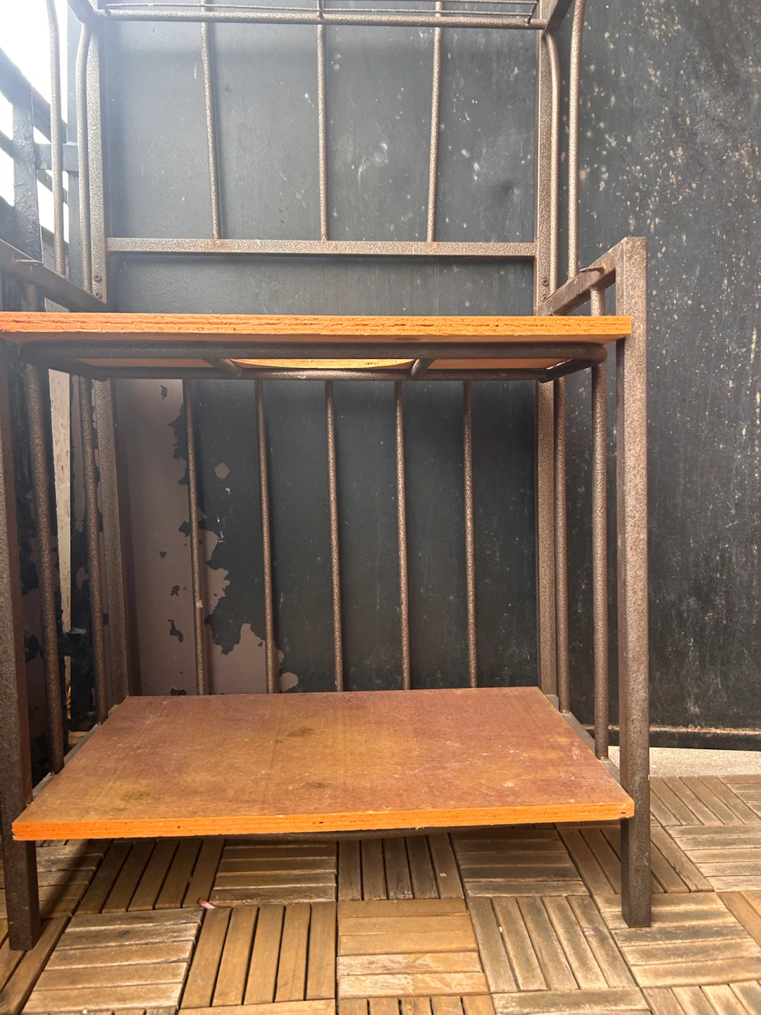 Metal Rack with Wooden Shelves - photo 3