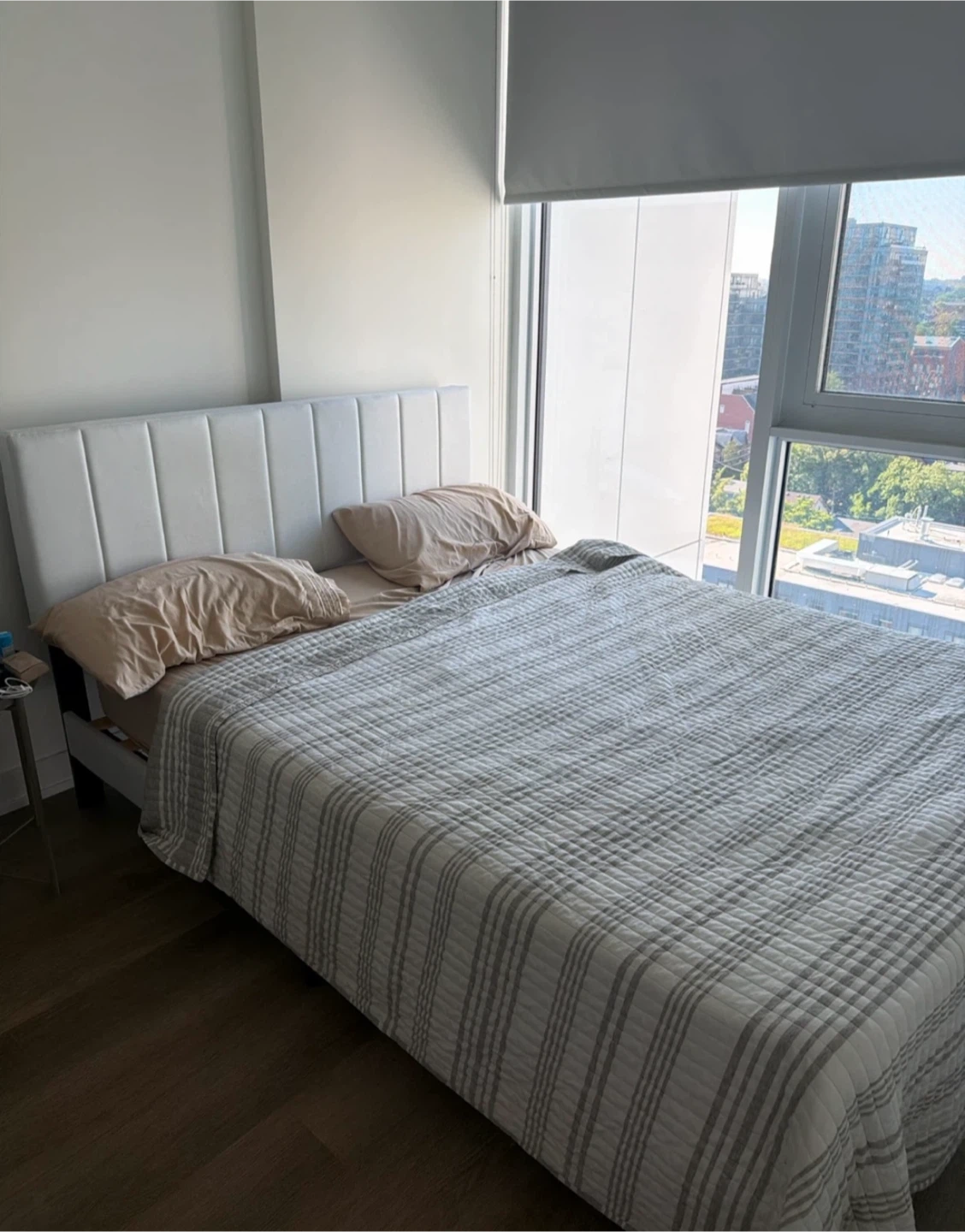 White Upholstered Headboard Bed Frame - photo 2